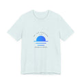 Be the horizon Line | Women's Motivational Graphic Minimalistic Blue Ocean Sunrise T-Shirt