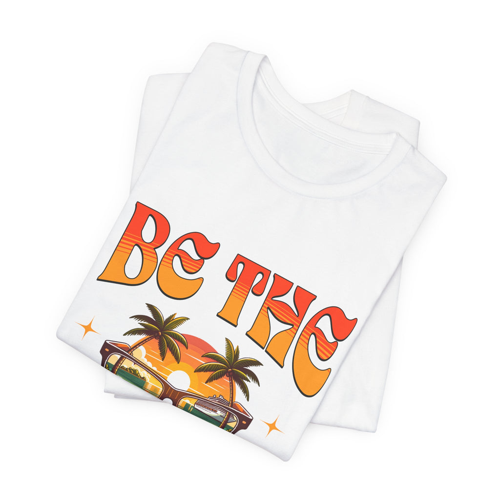 Be The Horizon Line | Women's Motivational Graphic Vintage Sunset Sunglasses T-Shirt
