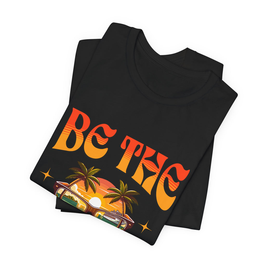 Be The Horizon Line | Women's Motivational Graphic Vintage Sunset Sunglasses T-Shirt
